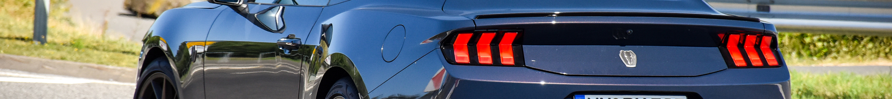 Ford Mustang Dark Horse 2024