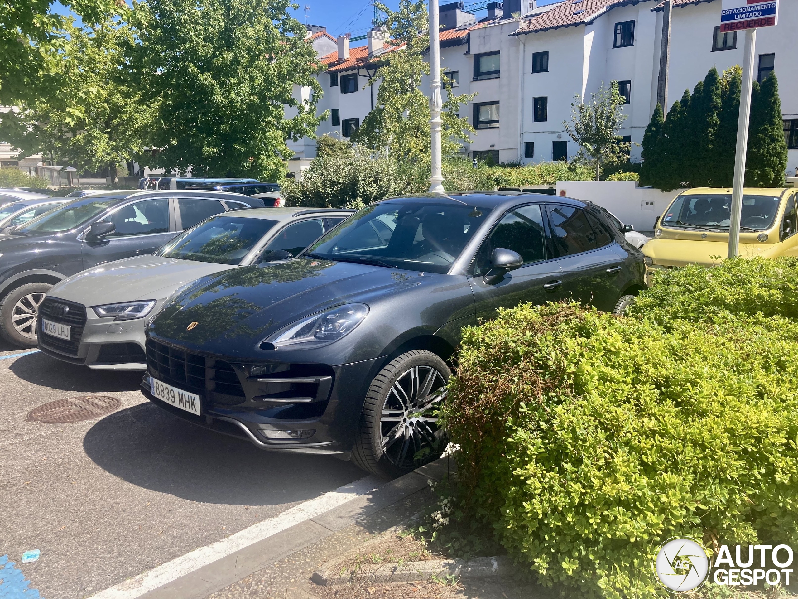 Porsche 95B Macan Turbo