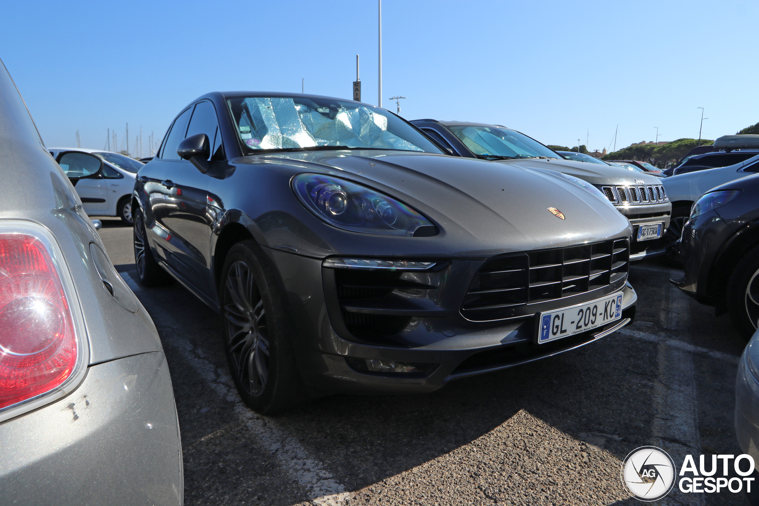 Porsche 95B Macan GTS