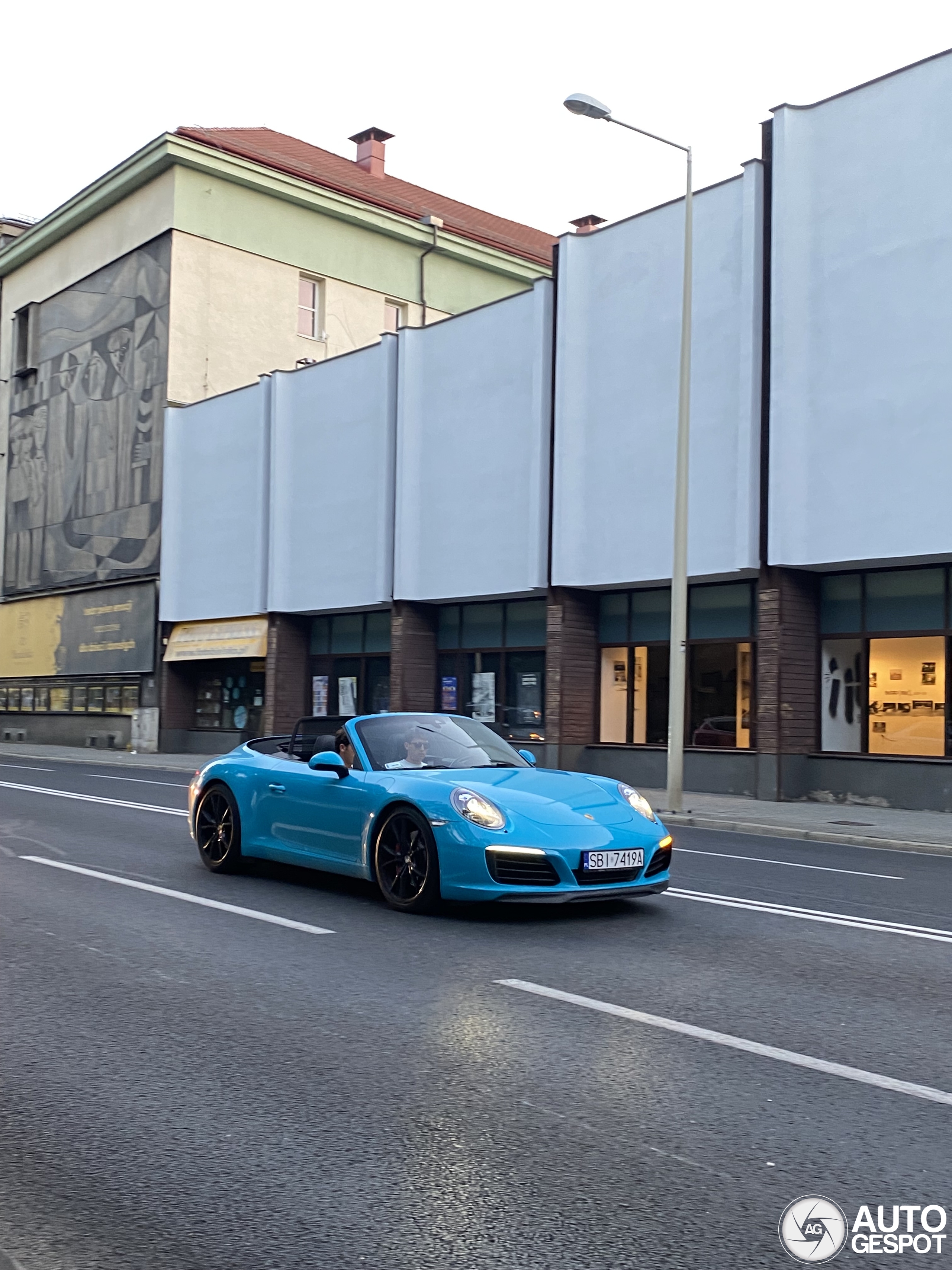 Porsche 992 Carrera S Cabriolet