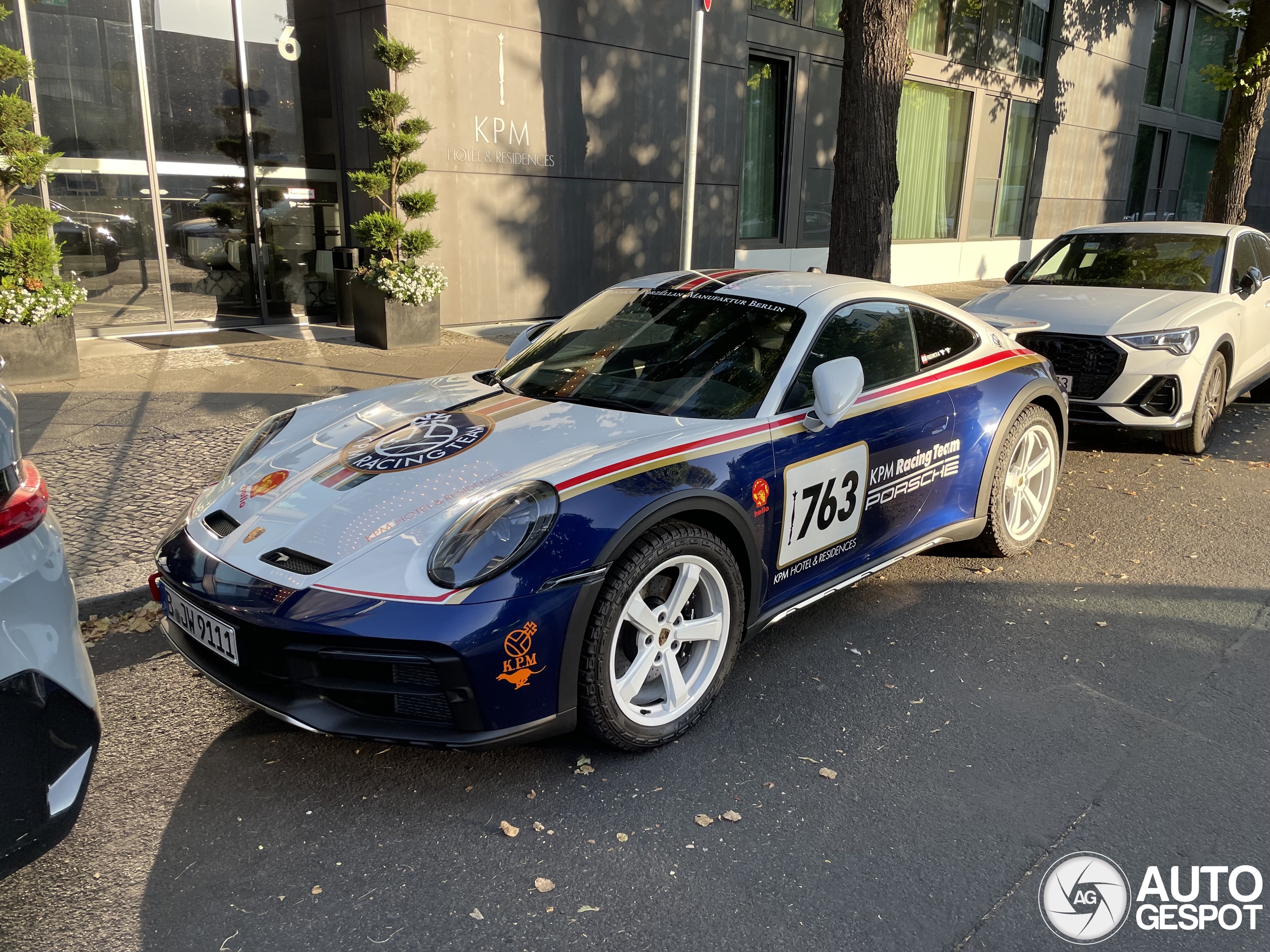 Porsche 992 Dakar