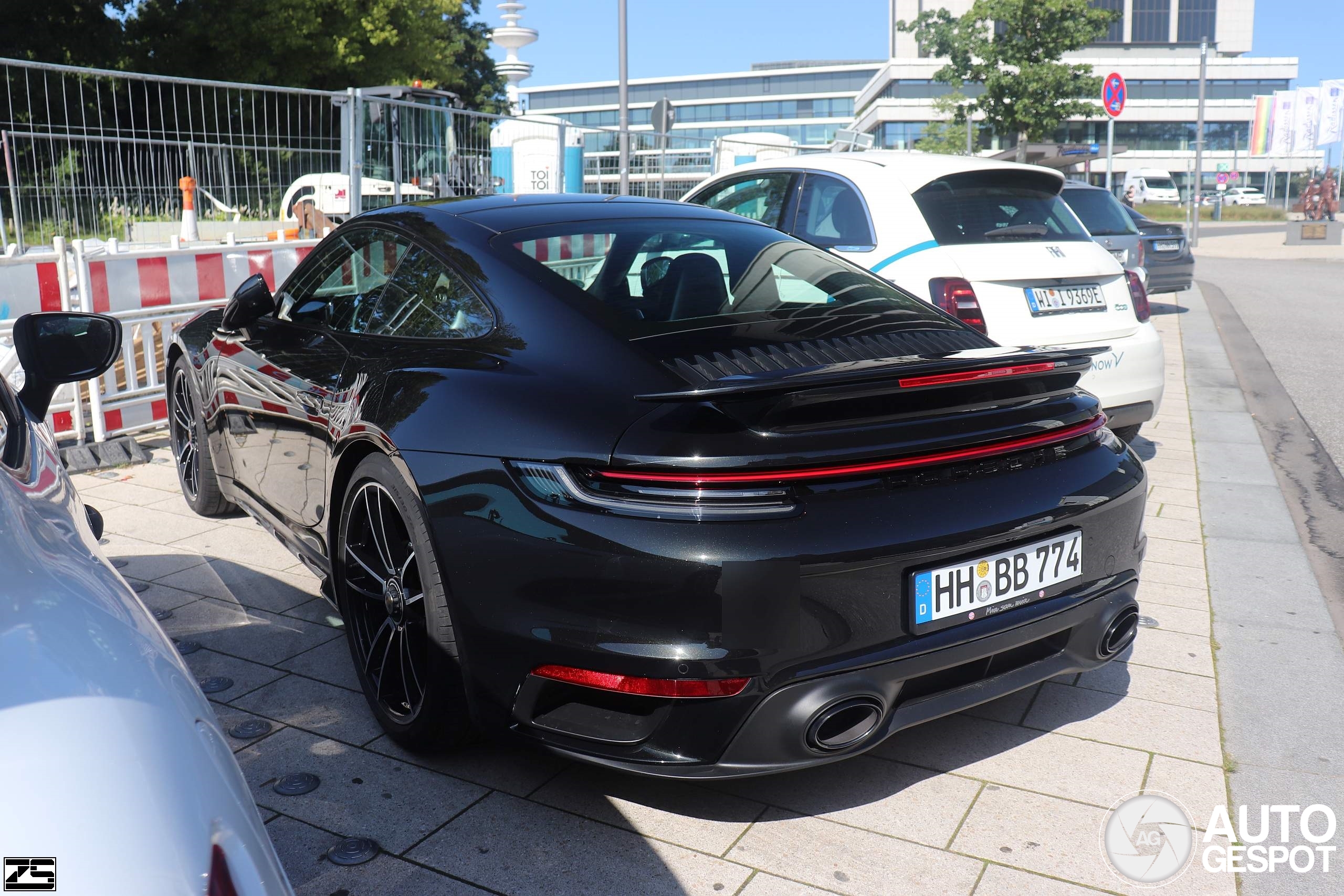 Porsche 992 Turbo