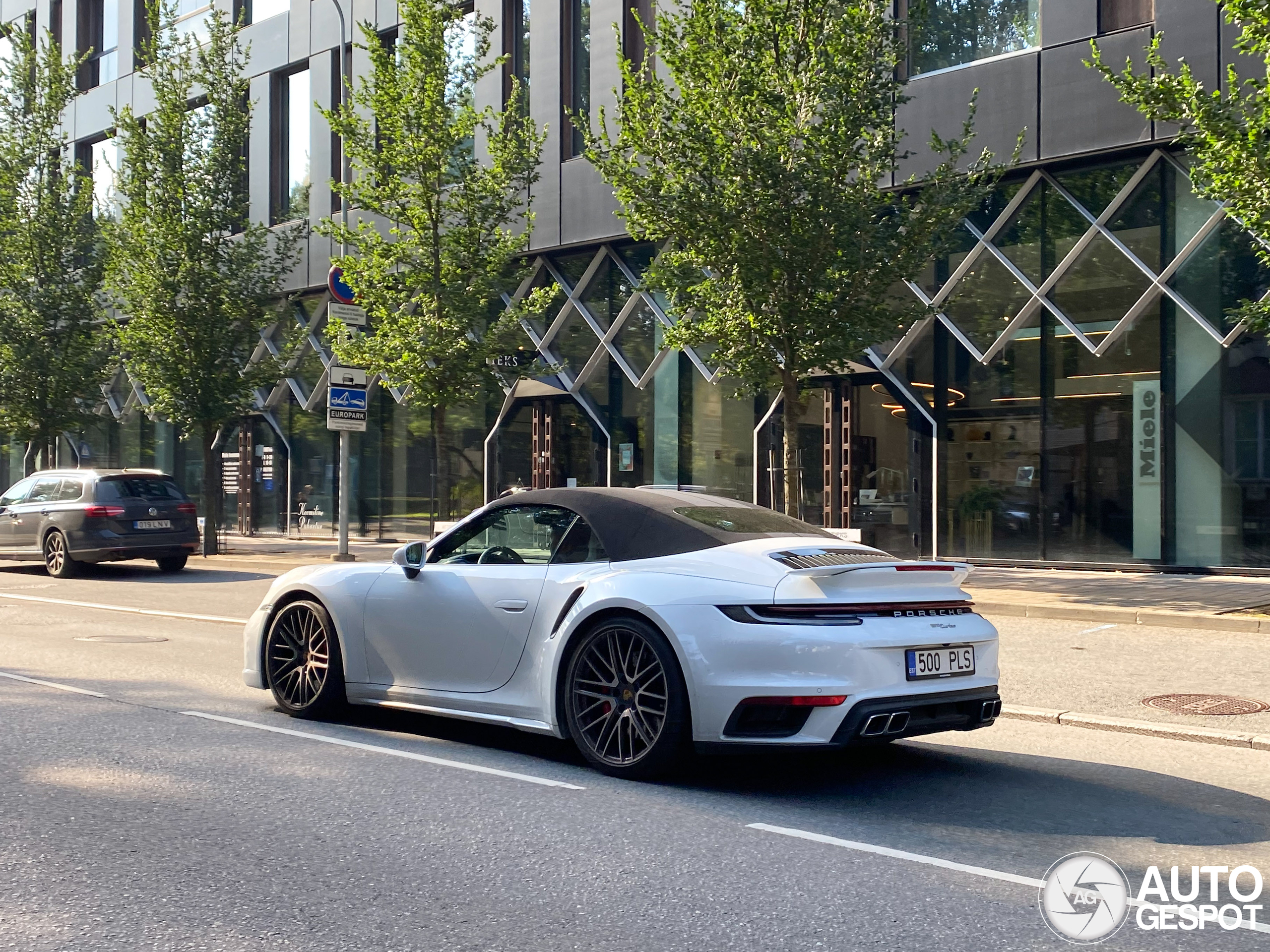 Porsche 992 Turbo Cabriolet