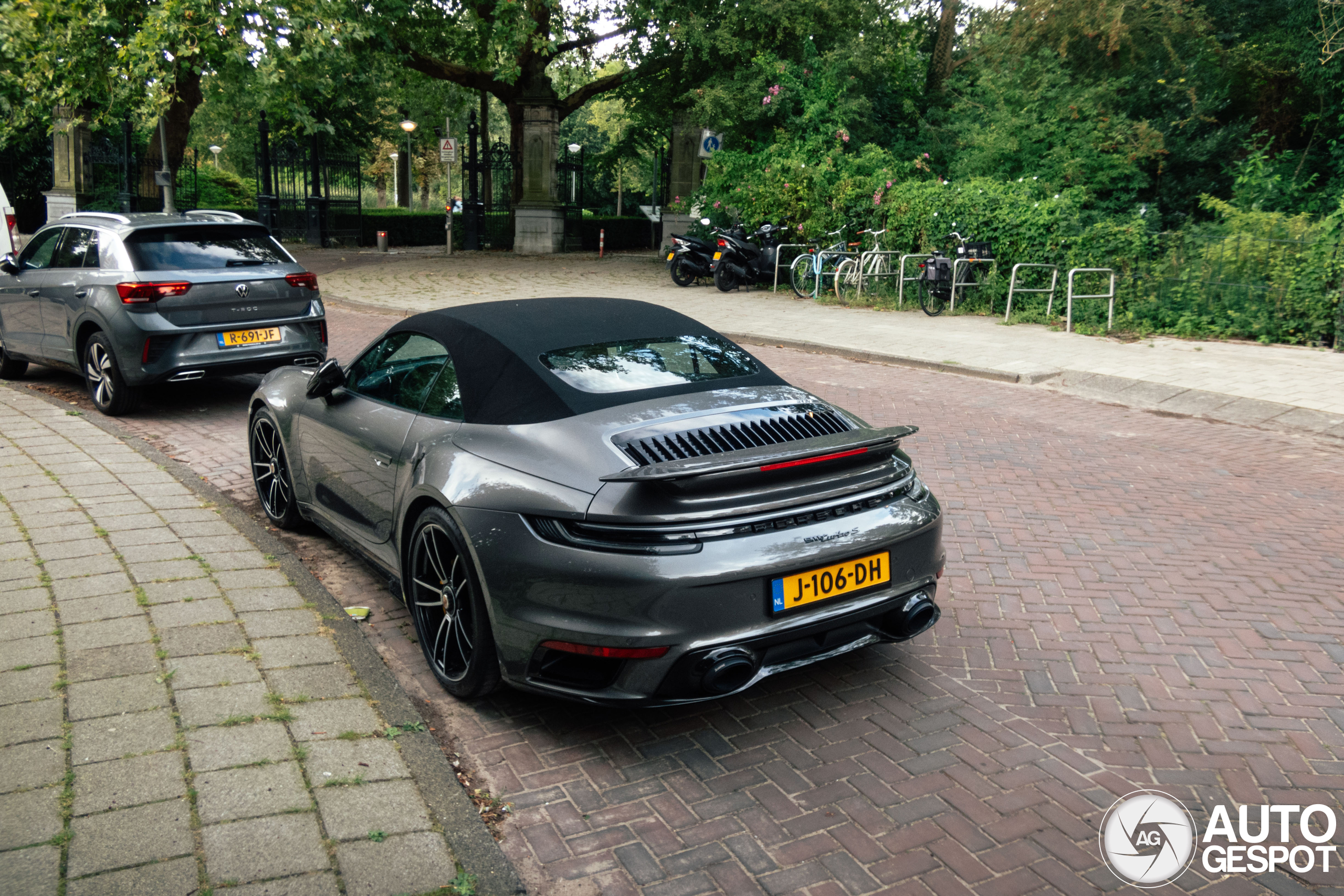 Porsche 992 Turbo S Cabriolet