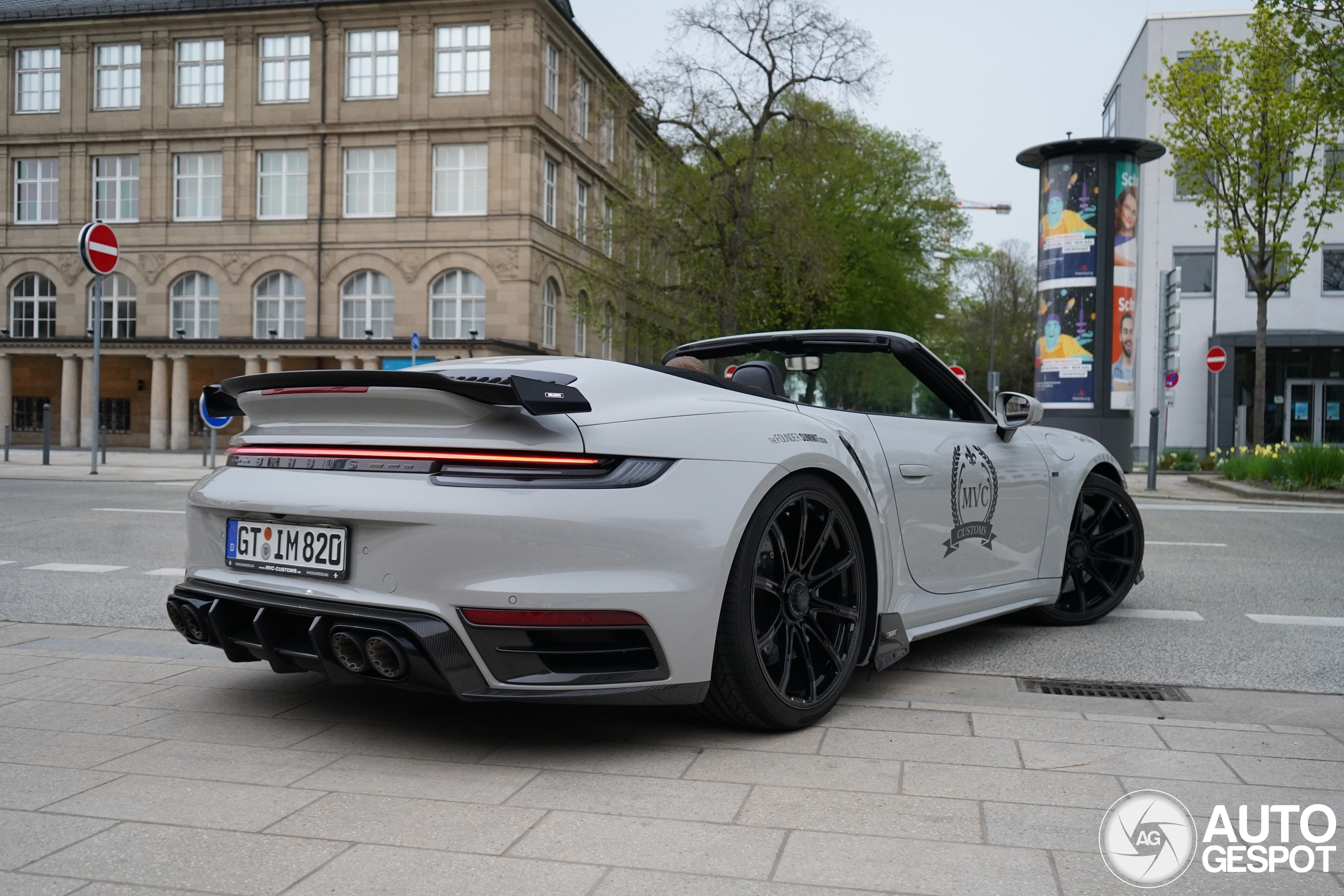 Porsche Brabus 820 992 Turbo S Cabriolet