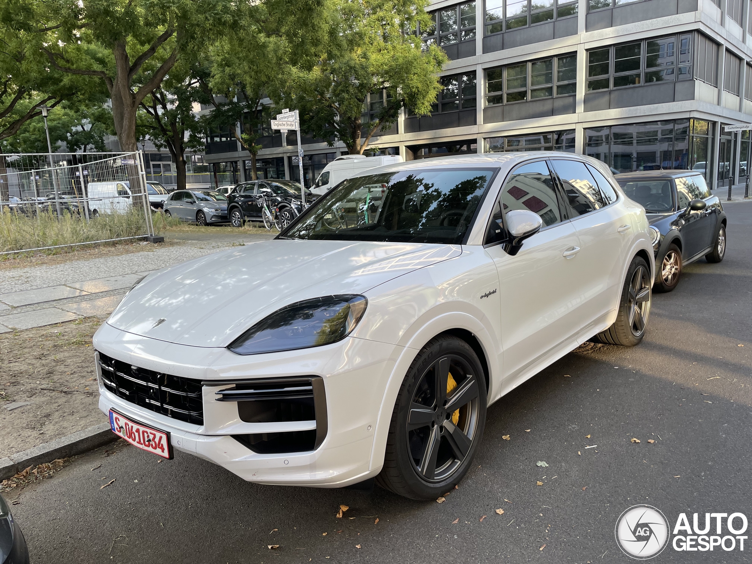 Porsche 9YA Cayenne Turbo E-Hybrid