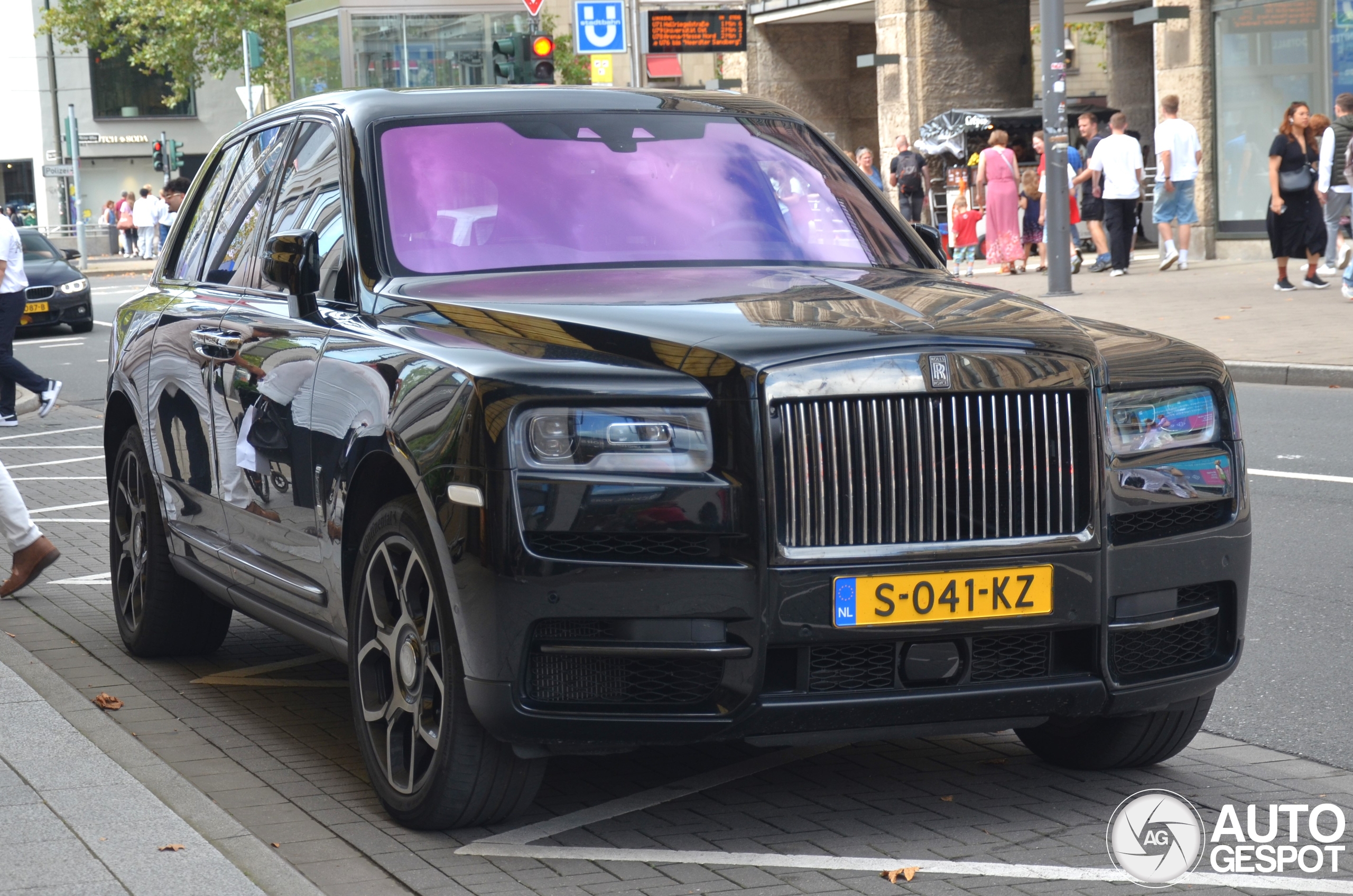 Rolls-Royce Cullinan Black Badge