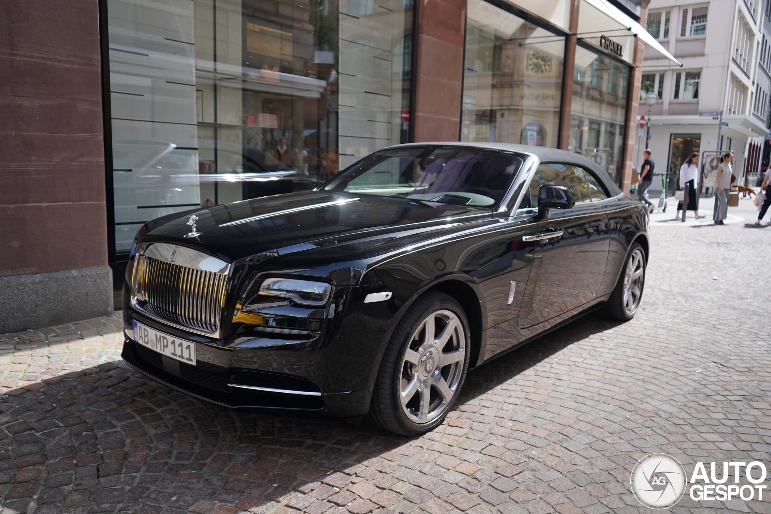 Rolls-Royce Dawn