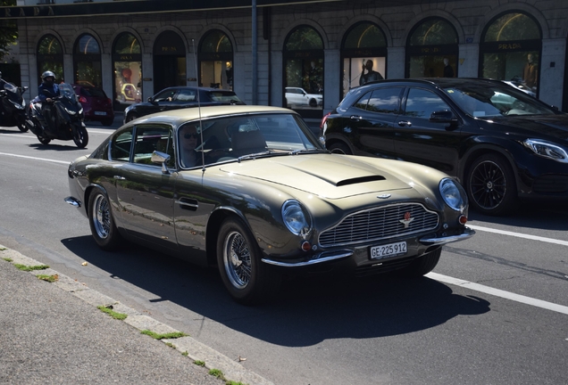 Aston Martin DB6 MKII