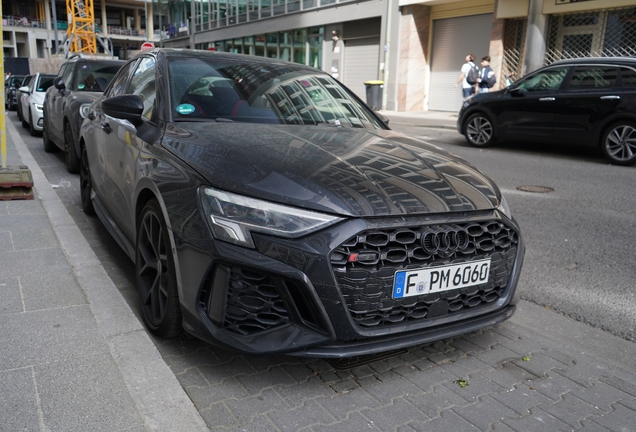 Audi RS3 Sedan 8Y