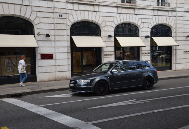 Audi RS4 Avant B7