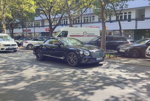 Bentley Continental GTC V8 2020