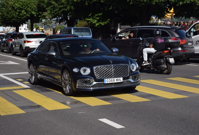 Bentley Flying Spur V8 2022 Mulliner