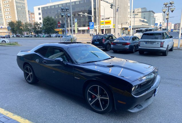 Dodge Challenger SRT-8