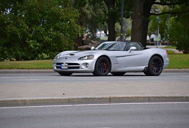 Dodge Viper SRT-10 Roadster 2003