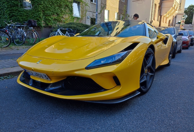 Ferrari F8 Spider