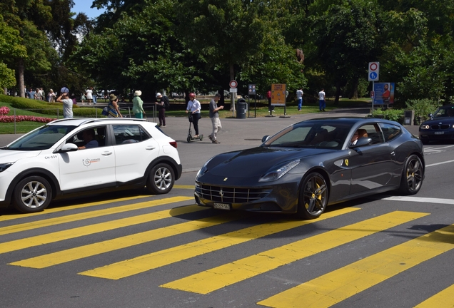 Ferrari FF