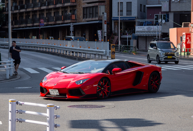 Lamborghini Aventador LP700-4 Roadster