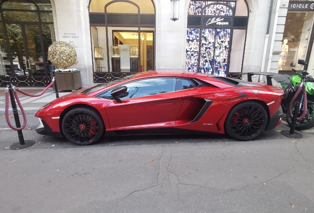 Lamborghini Aventador LP750-4 SuperVeloce