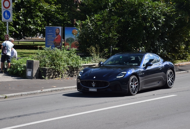 Maserati GranTurismo Modena 2023