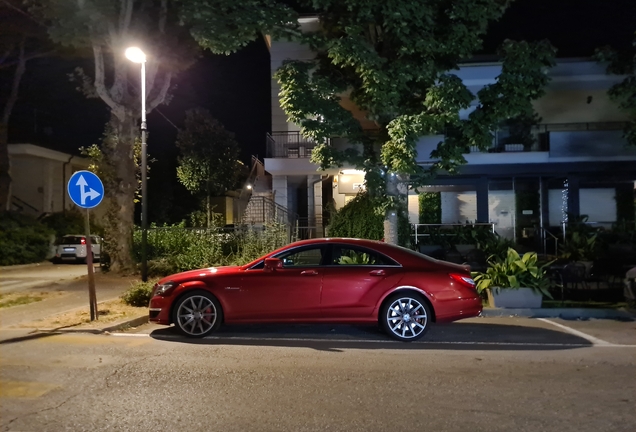 Mercedes-Benz CLS 63 AMG C218