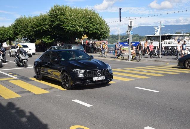 Mercedes-AMG E 63 S W213 2021