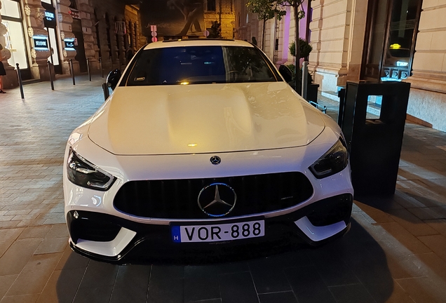 Mercedes-AMG GT 63 S X290