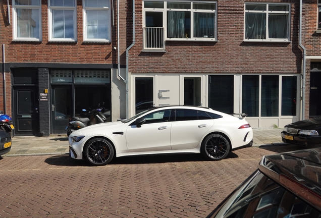 Mercedes-AMG GT 63 S X290