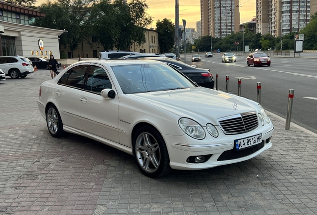 Mercedes-Benz E 55 AMG