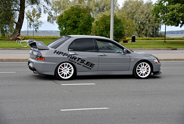 Mitsubishi Lancer Evolution IX