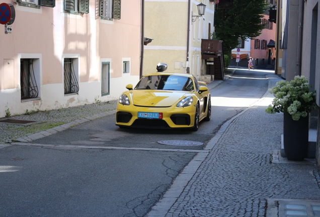 Porsche 718 Cayman GT4