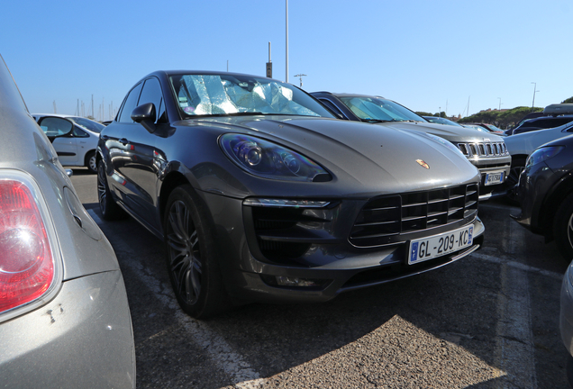 Porsche 95B Macan GTS