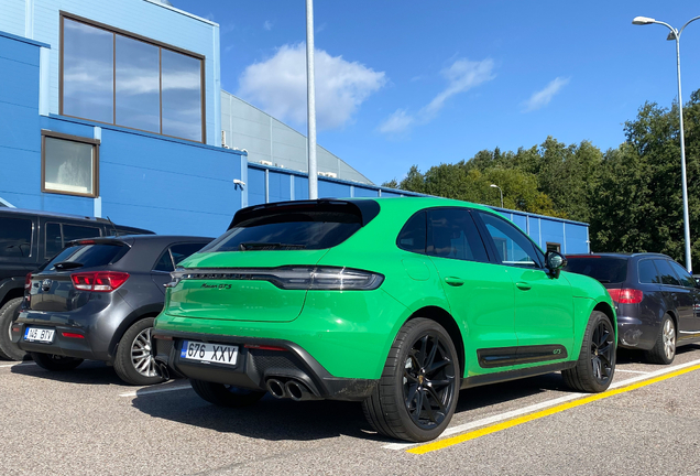 Porsche 95B Macan GTS MkIII