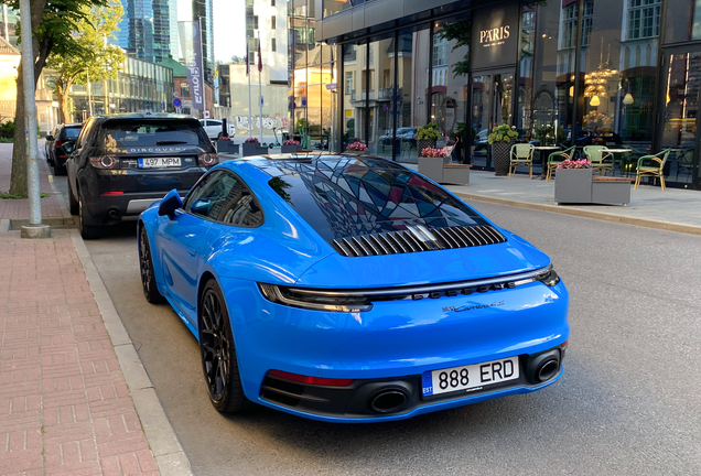 Porsche 992 Carrera 4S