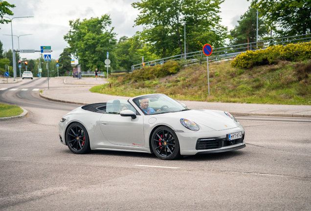 Porsche 992 Carrera 4S Cabriolet