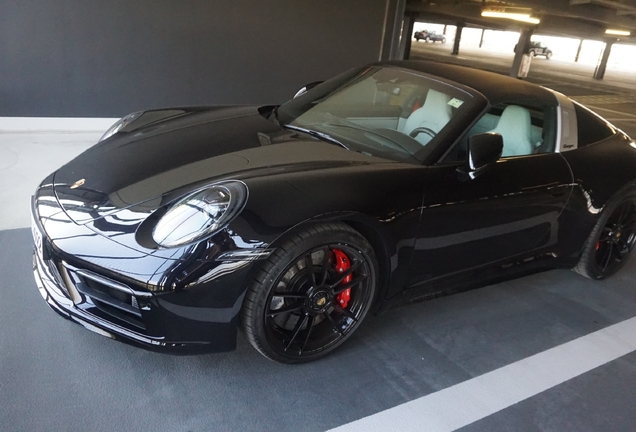 Porsche 992 Targa 4 GTS