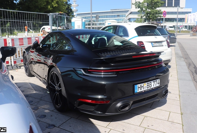 Porsche 992 Turbo