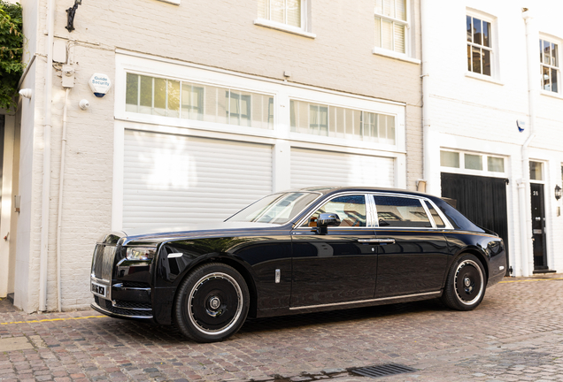 Rolls-Royce Phantom VIII EWB Series II