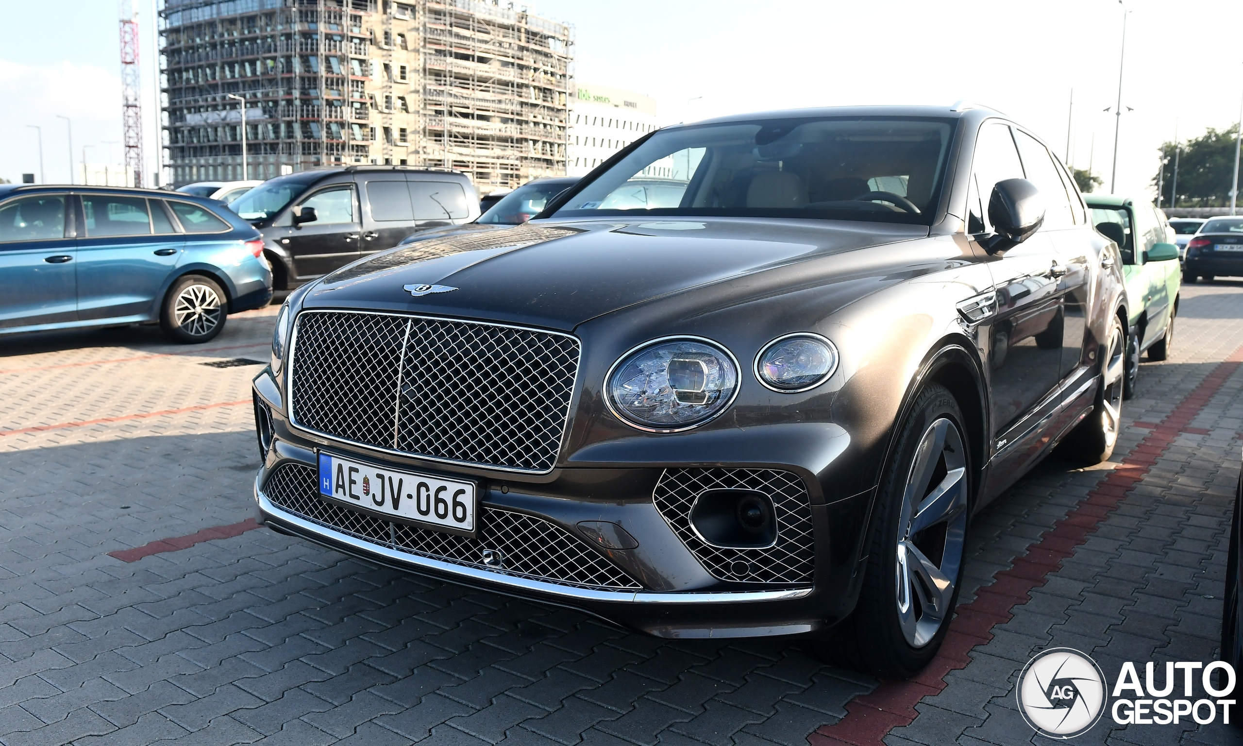 Bentley Bentayga Azure