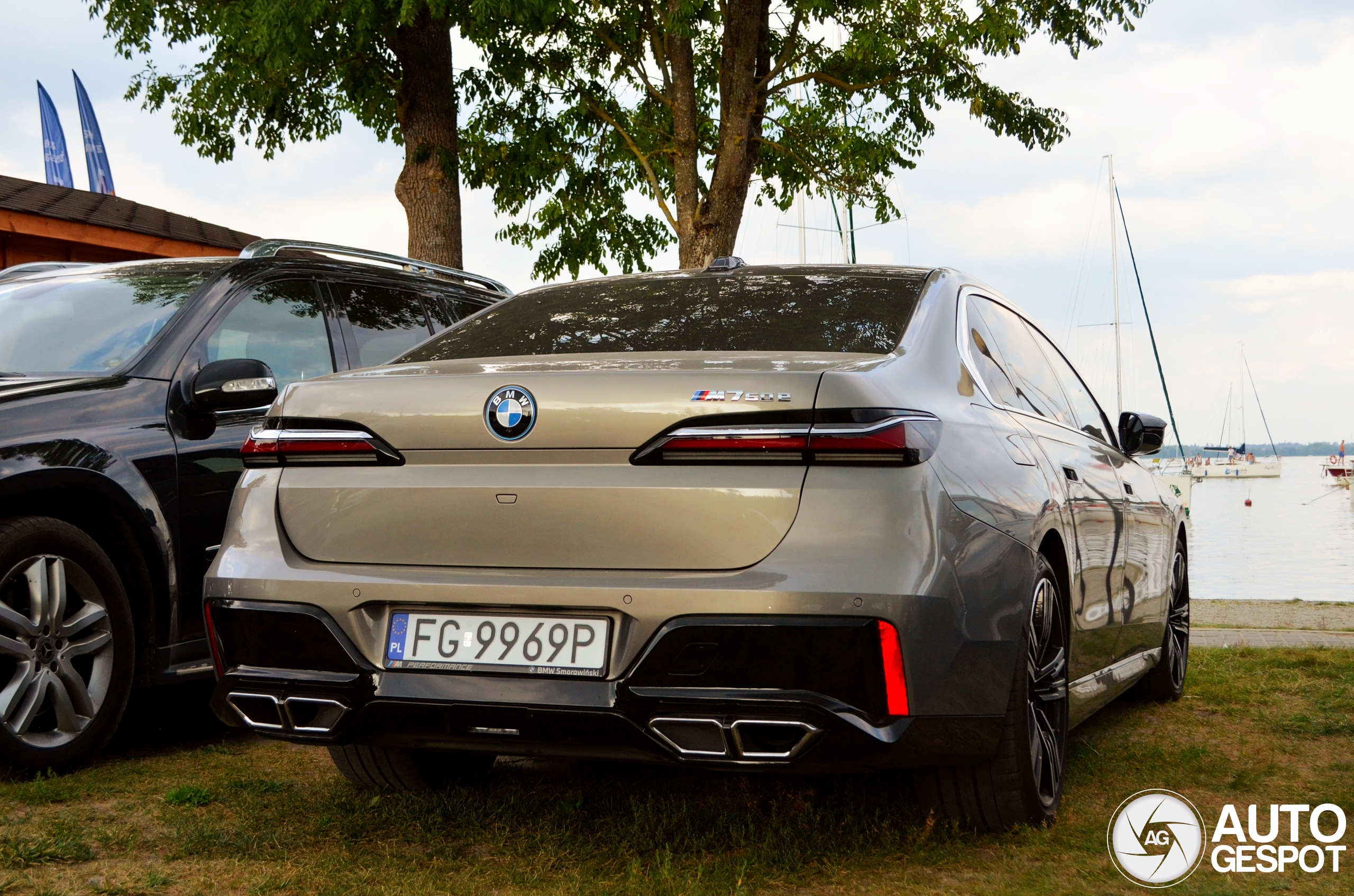 BMW M760e xDrive