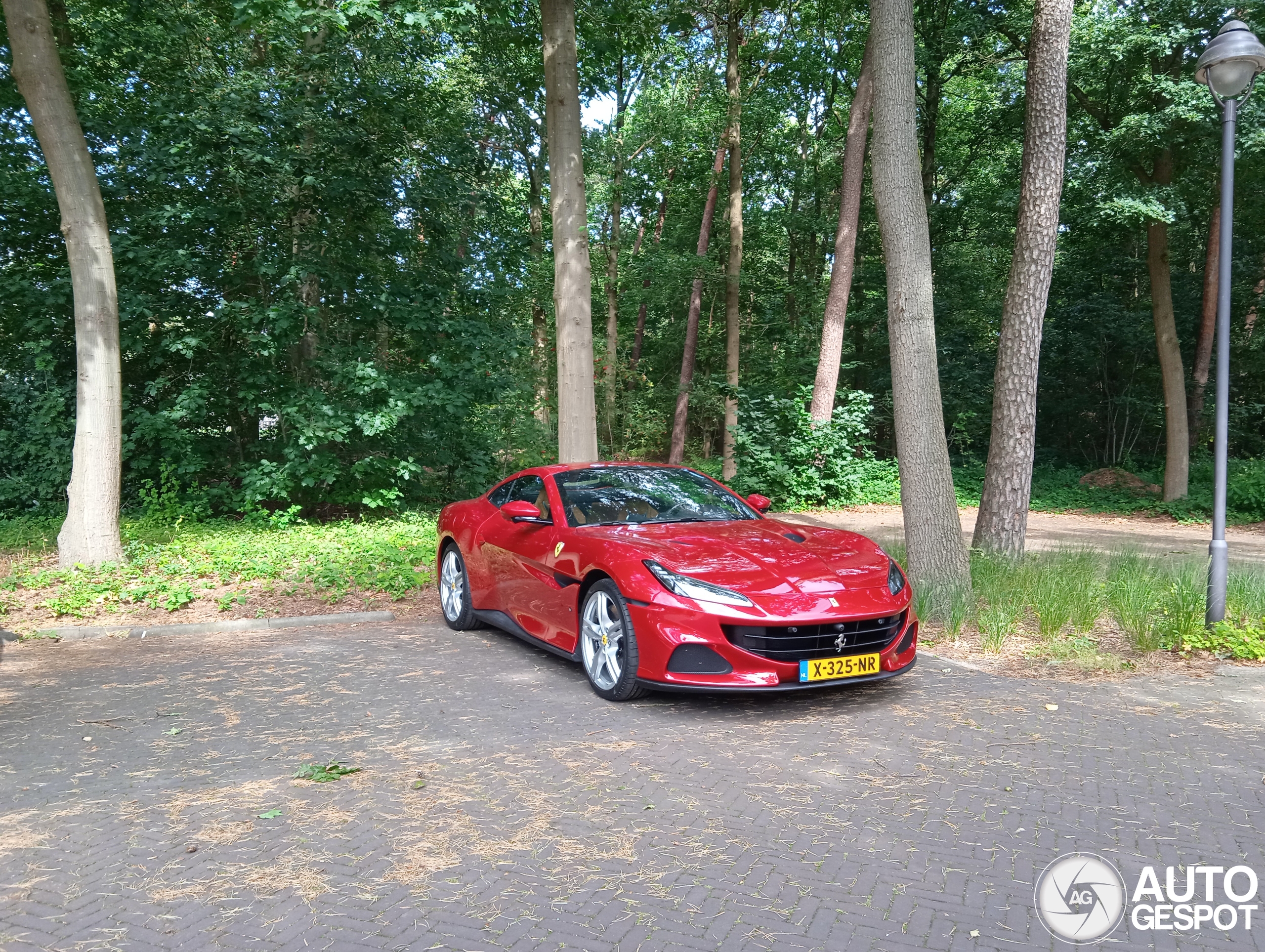 Ferrari Portofino M