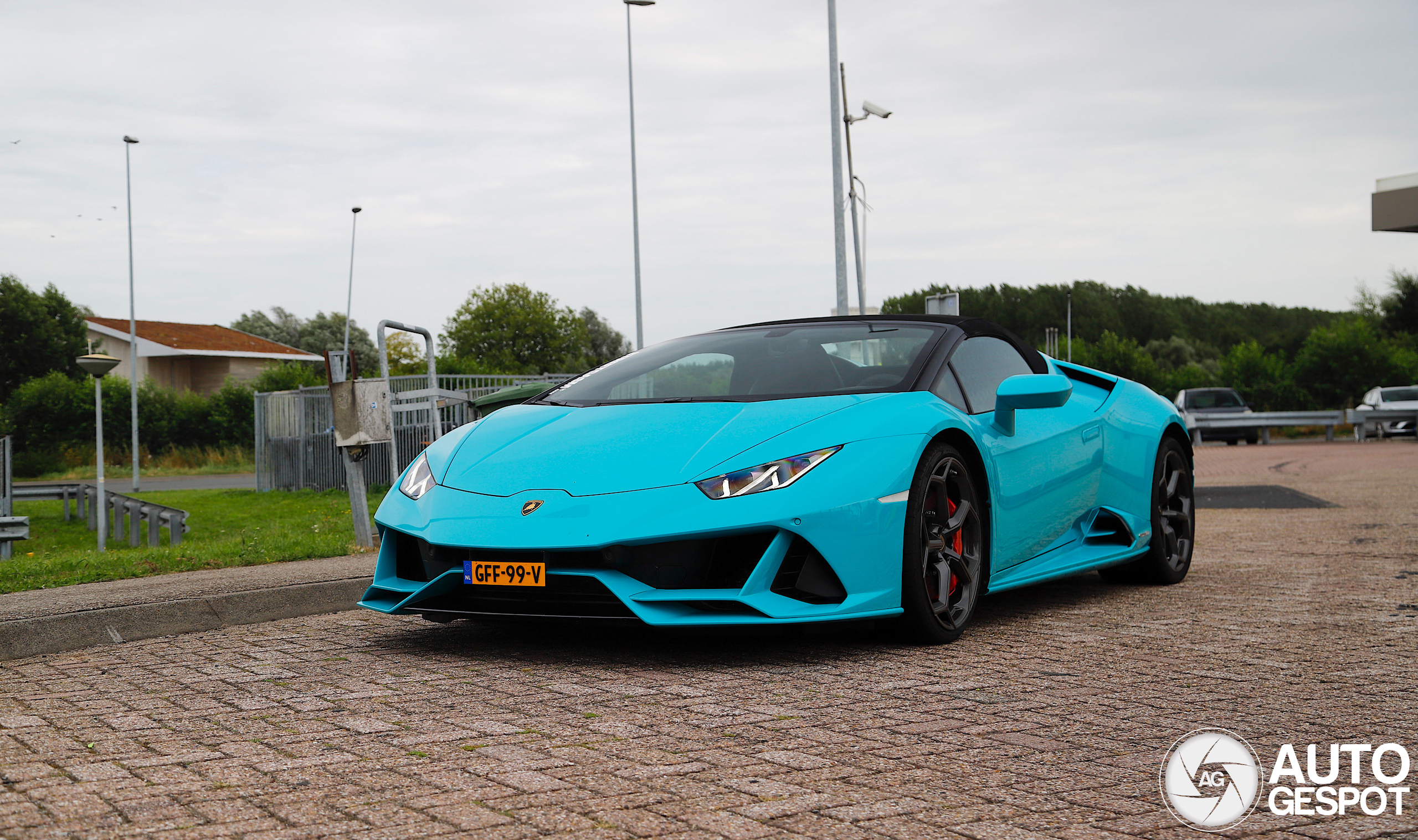 Lamborghini Huracán LP640-4 EVO Spyder