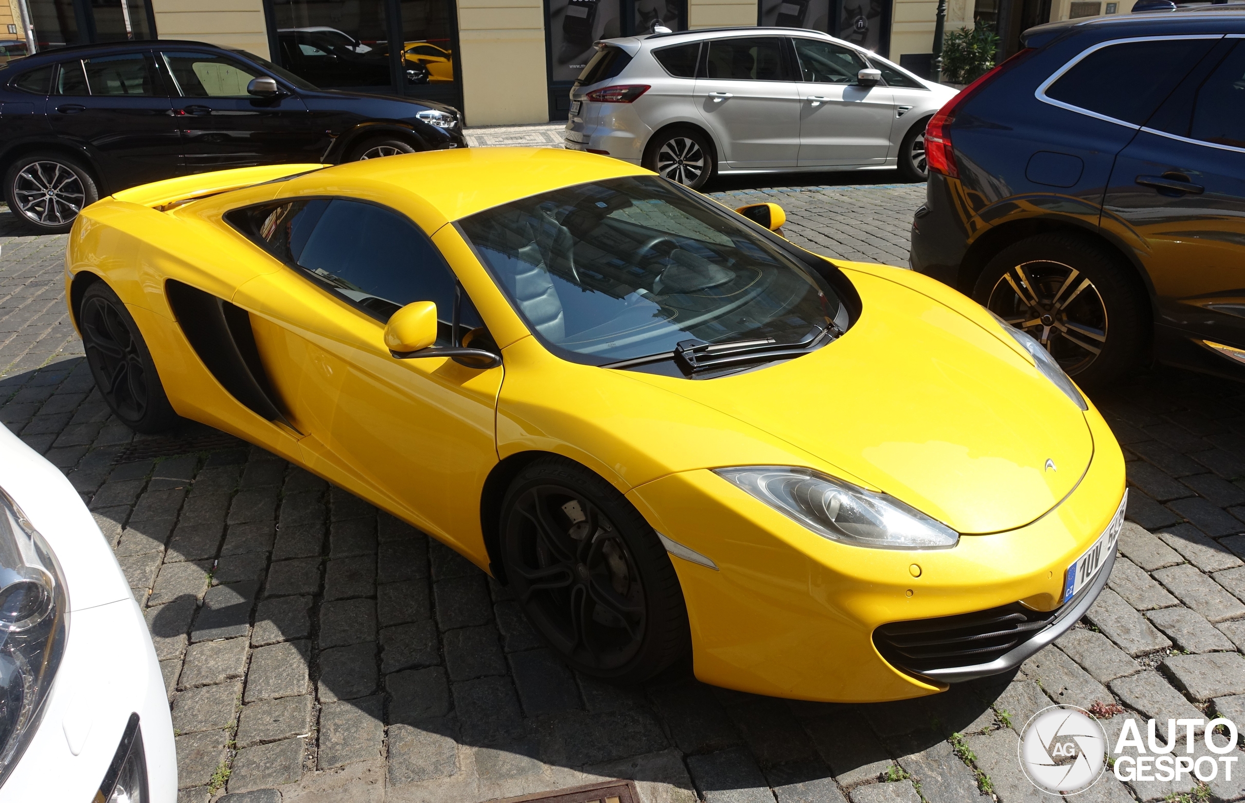 McLaren 12C