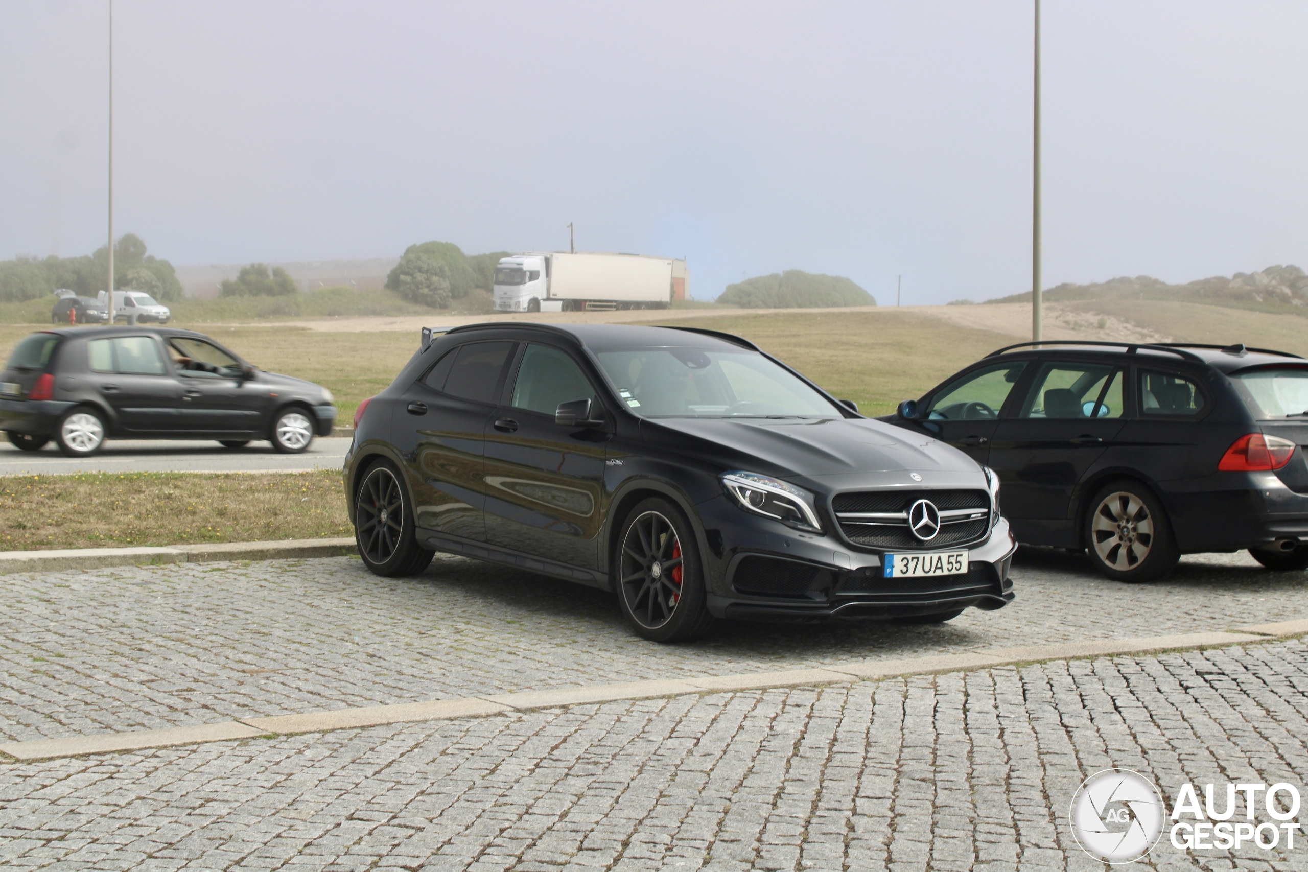 Mercedes-Benz GLA 45 AMG X156