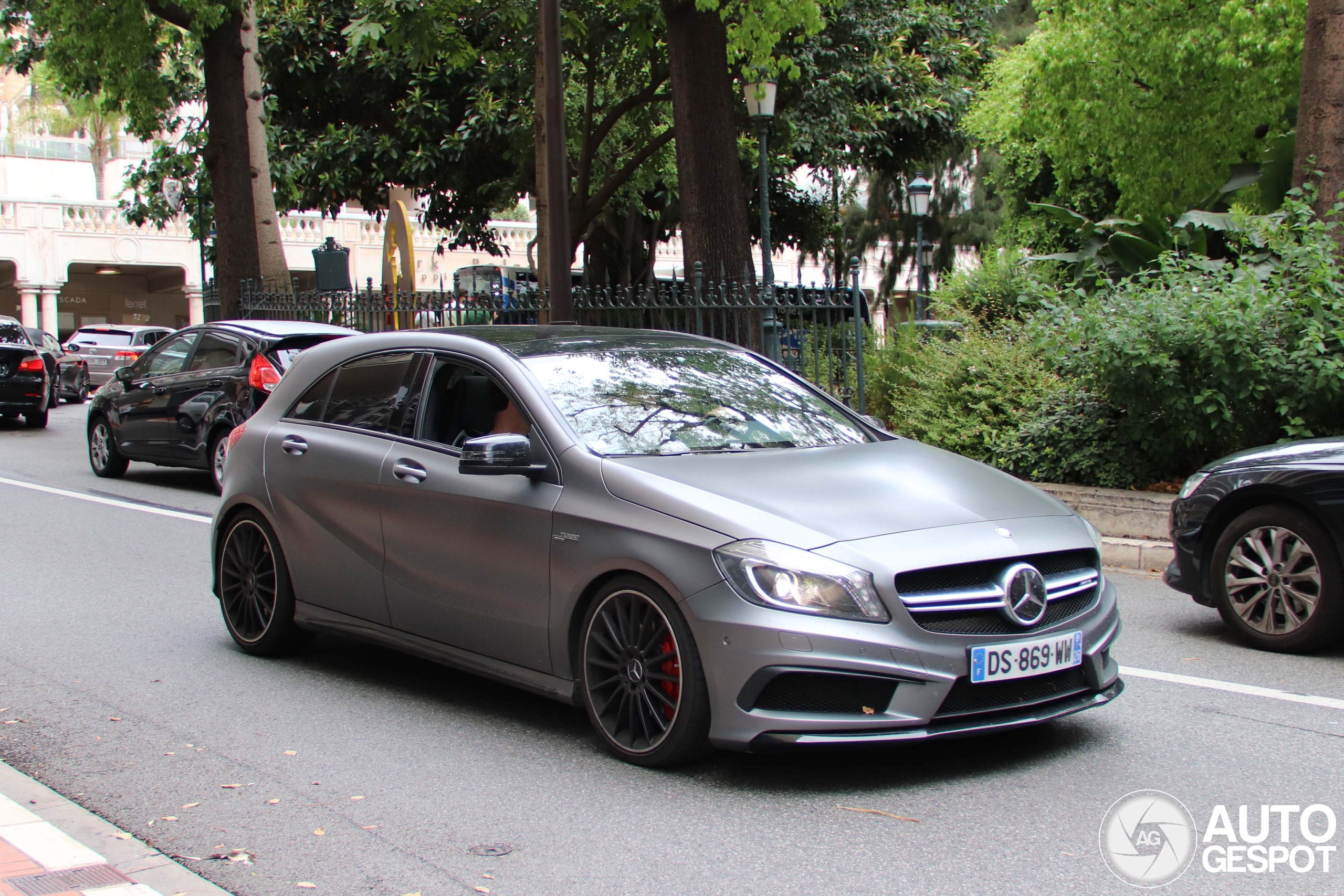 Mercedes-Benz A 45 AMG