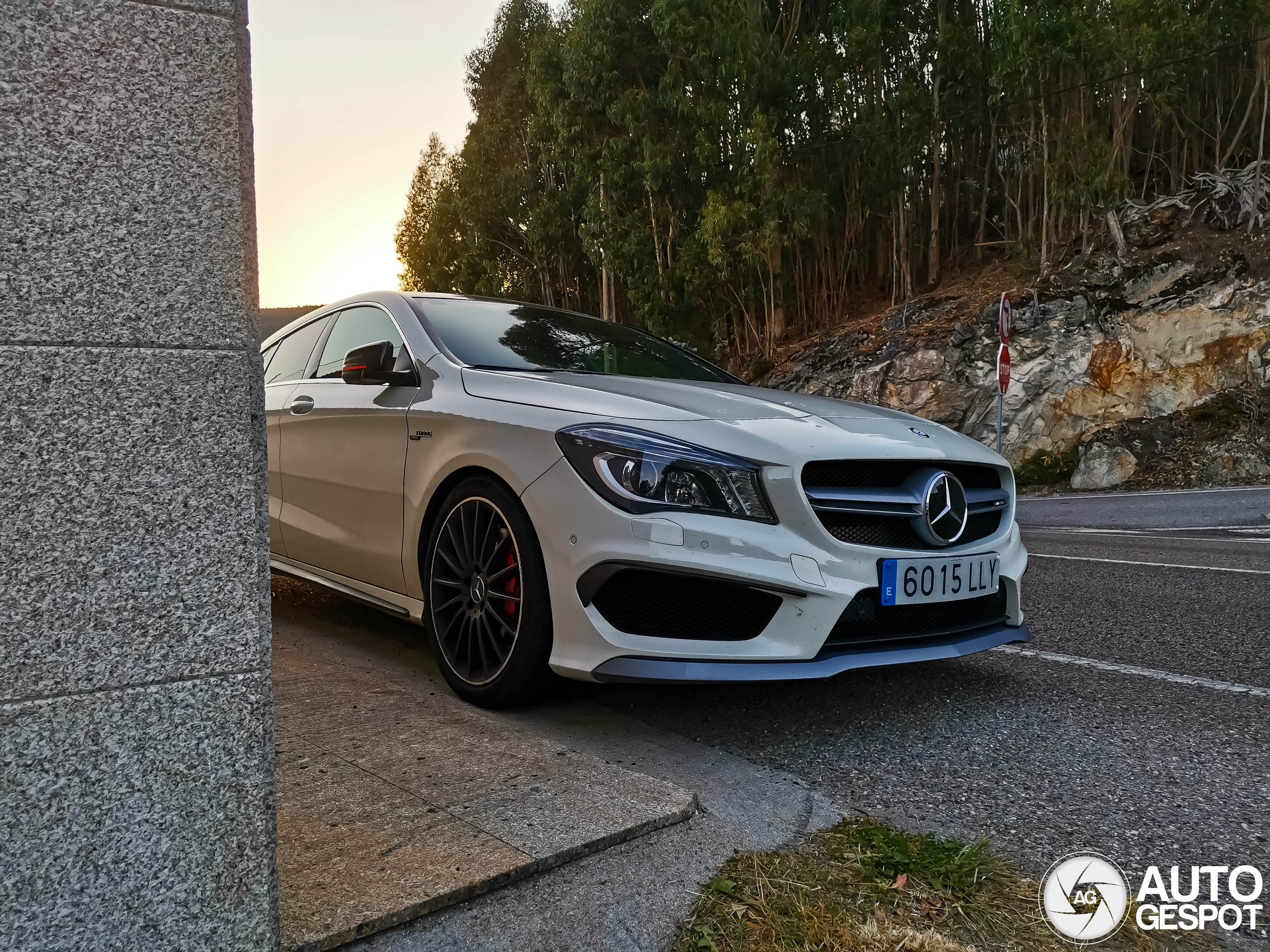 Mercedes-AMG CLA 45 Shooting Brake X117