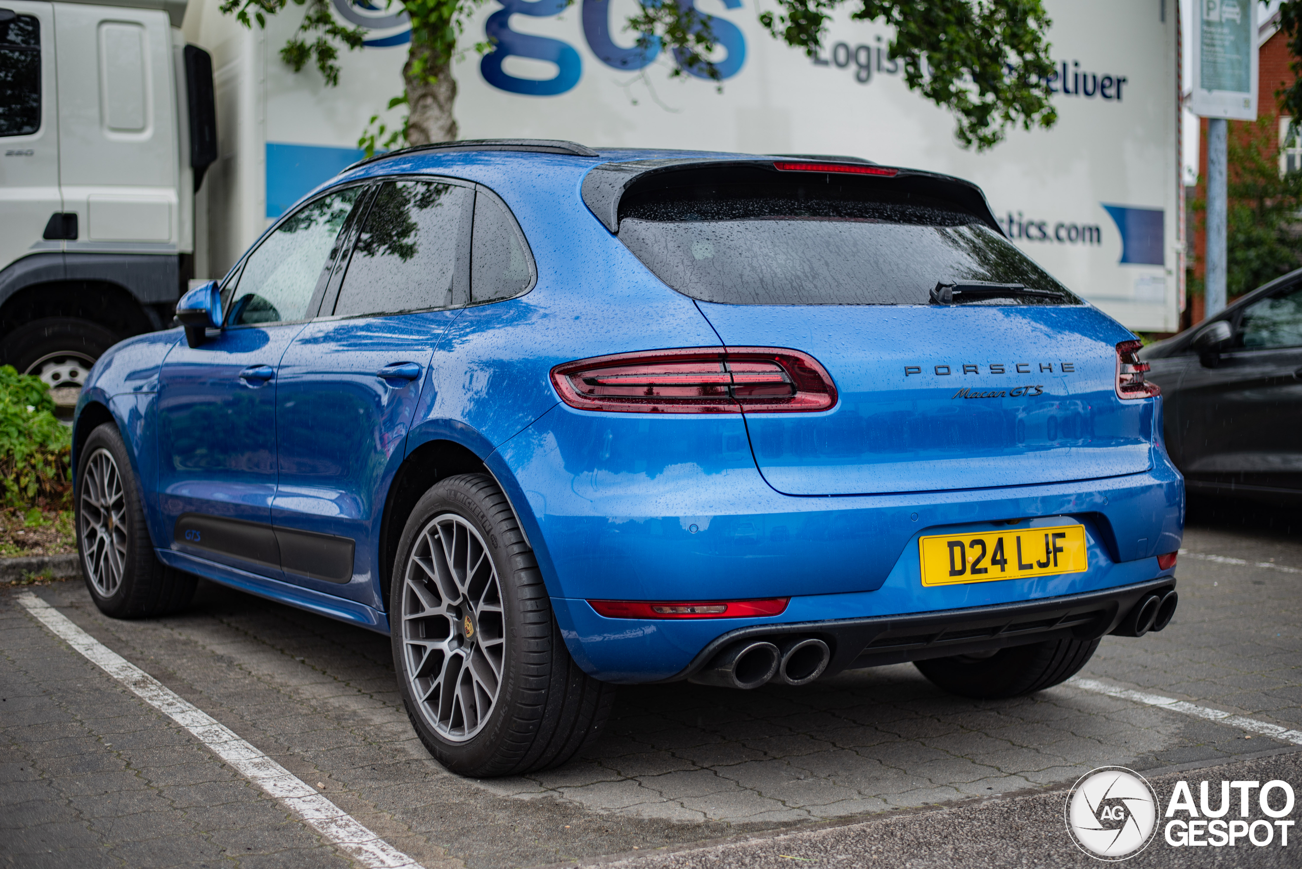 Porsche 95B Macan GTS