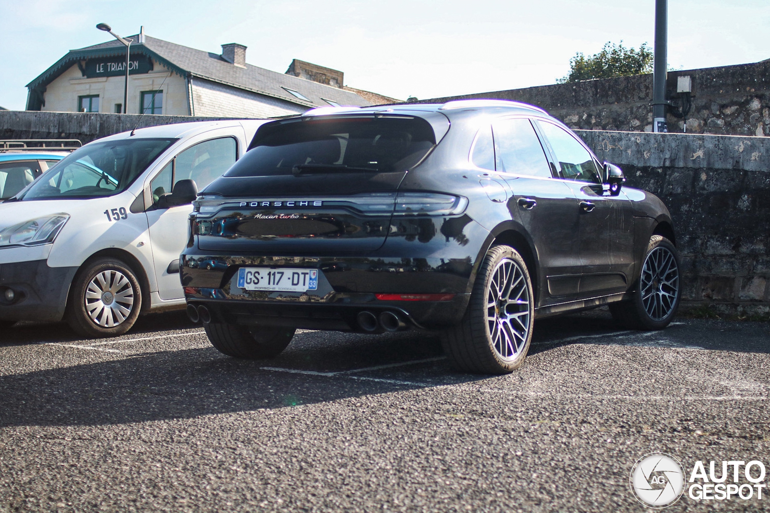 Porsche 95B Macan Turbo MkII