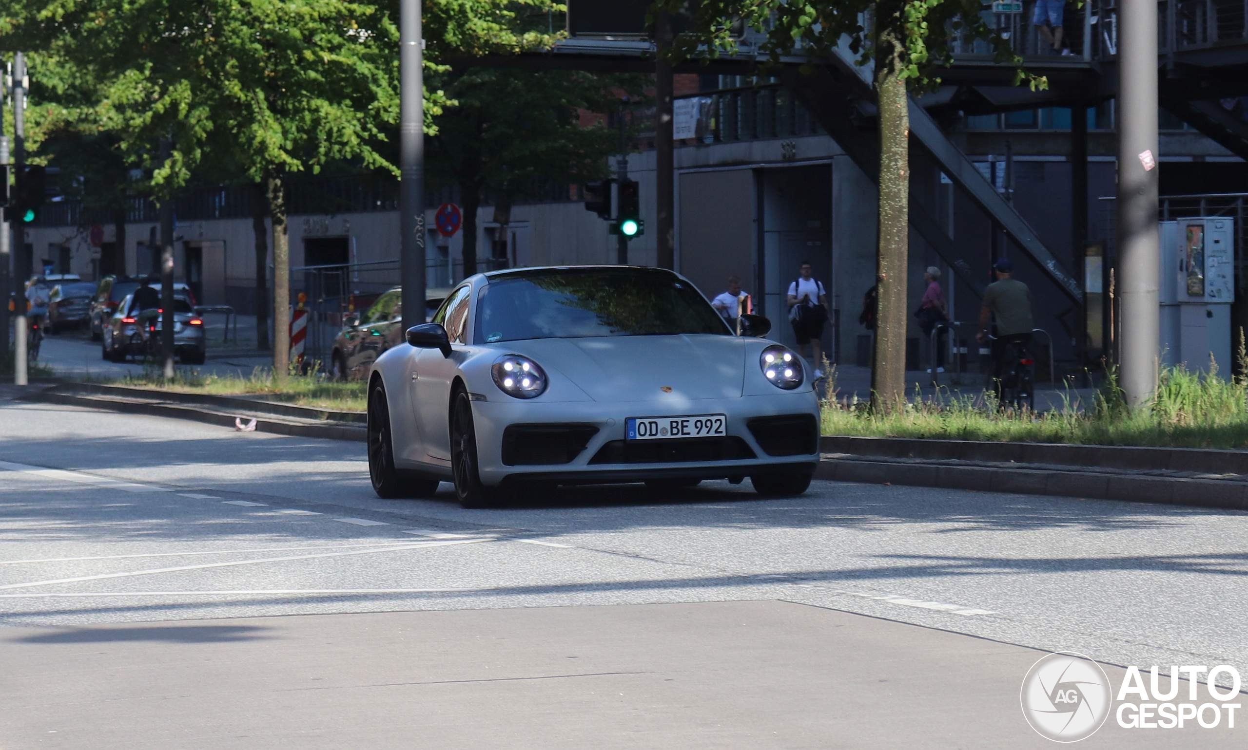 Porsche 992 Carrera GTS