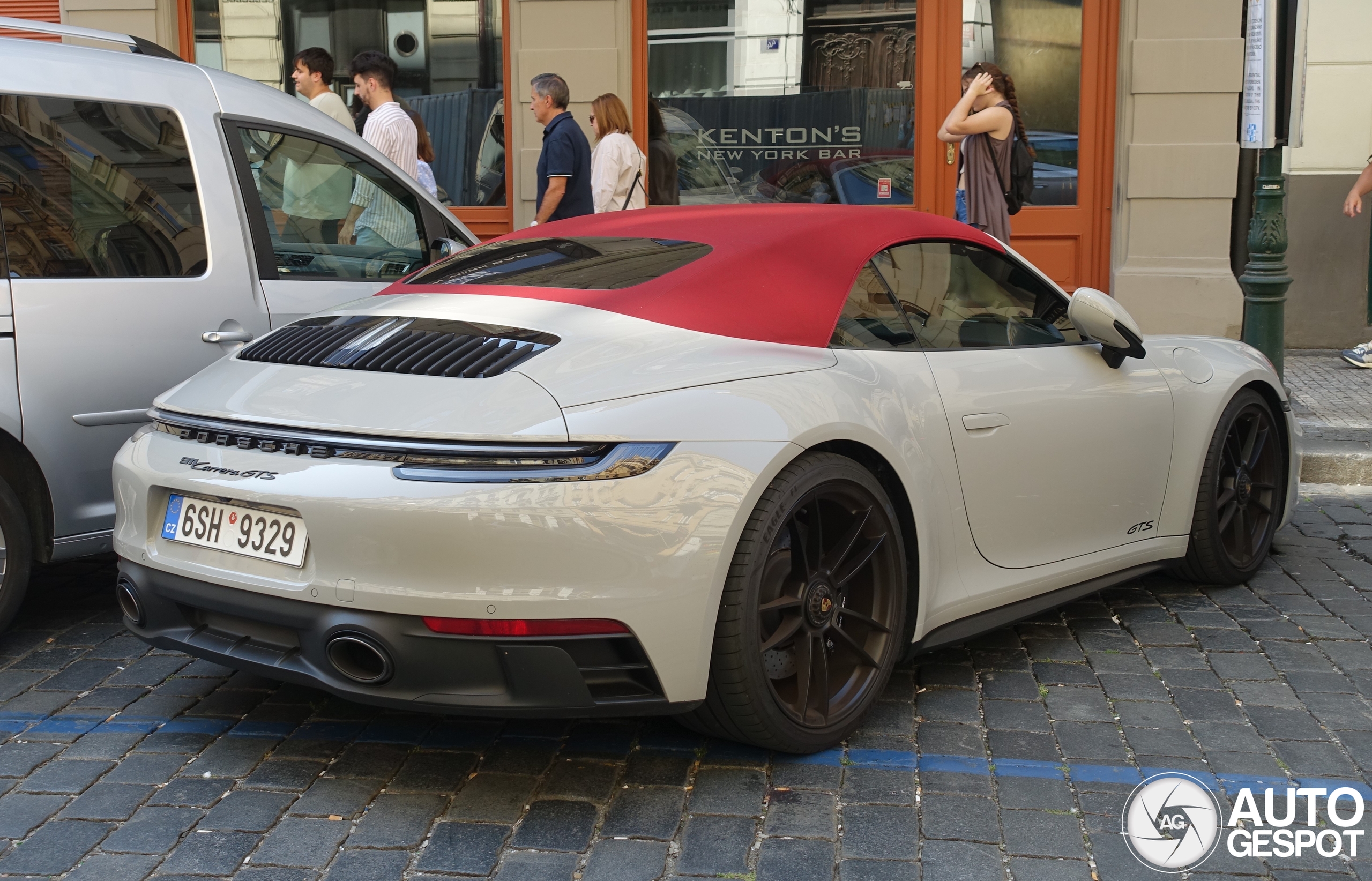 Porsche 992 Carrera GTS Cabriolet